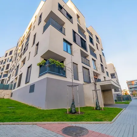 Chic Prague Living At Vista Serenity Apartment With Balcony Exterior photo