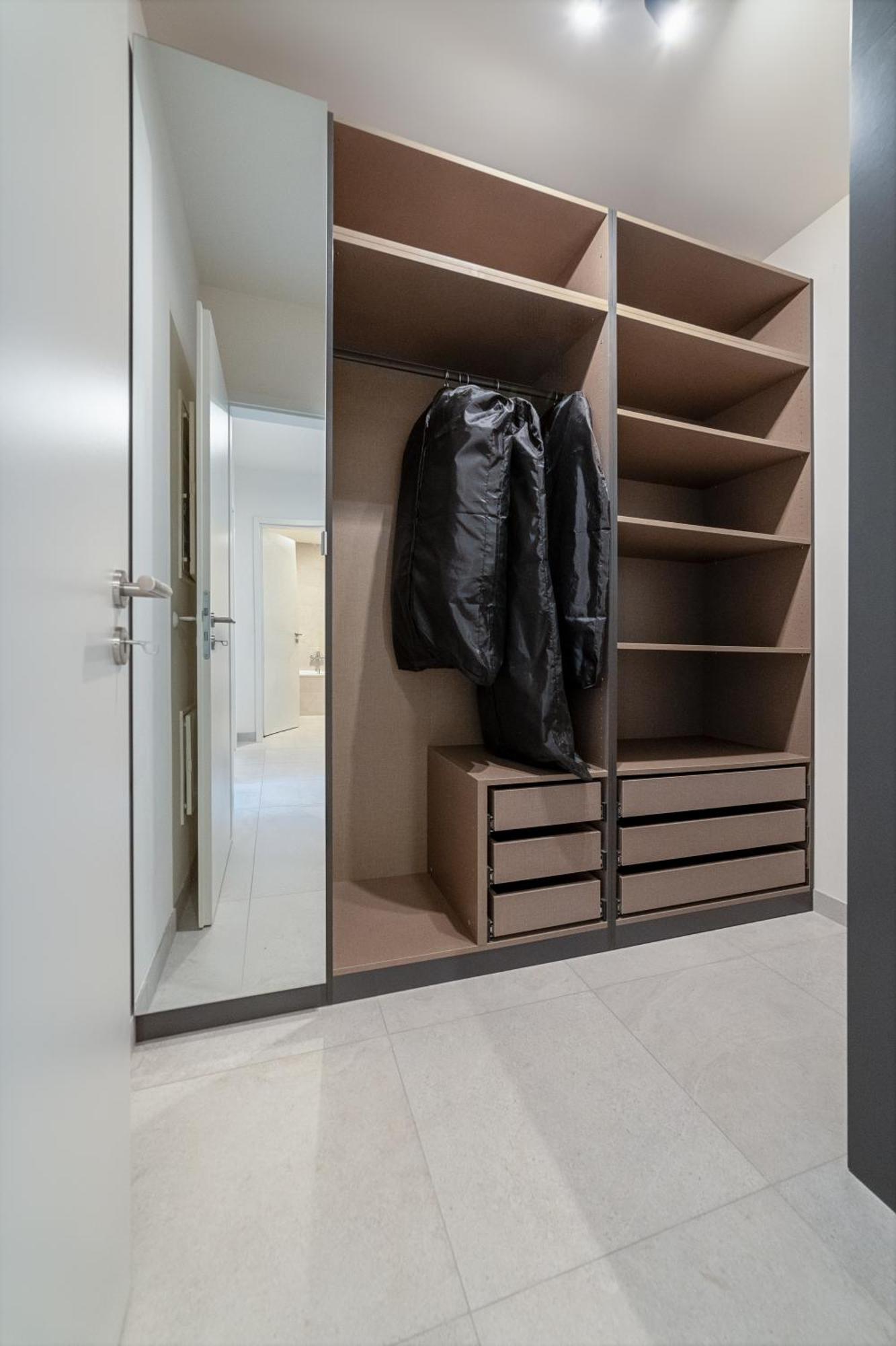 Chic Living At Vista Serenity With Balcony Appartement *